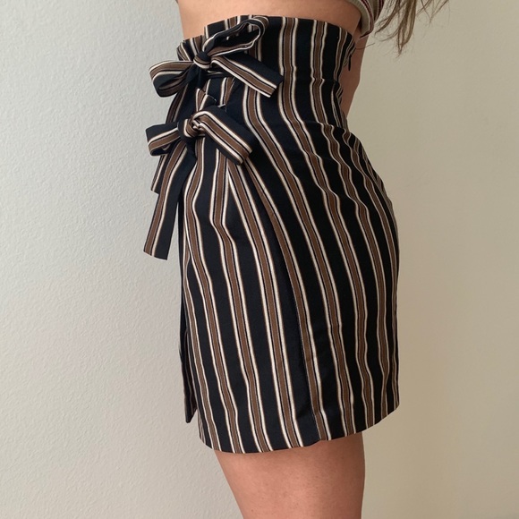 Urban Outfitters Striped Skirt - Picture 2 of 6
